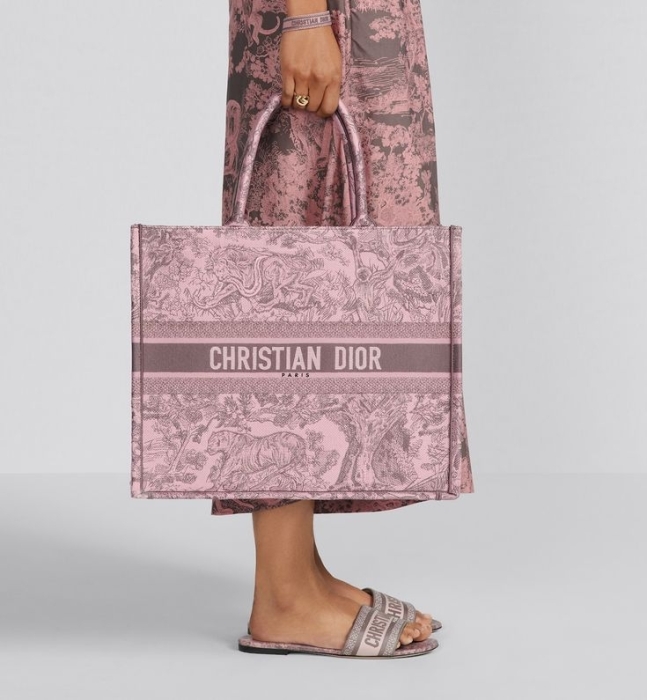 New Look снова в моде: Андре Тан назвал 5 шедевров Кристиана Диора (ФОТО) - фото №4