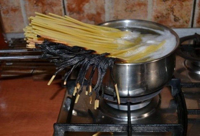 Жарти про приготування їжі чоловіком