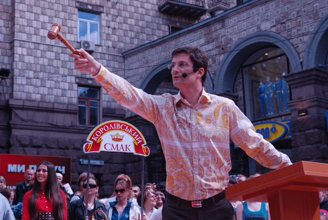 Ігор Кондратюк на шоу Караоке на Майдані