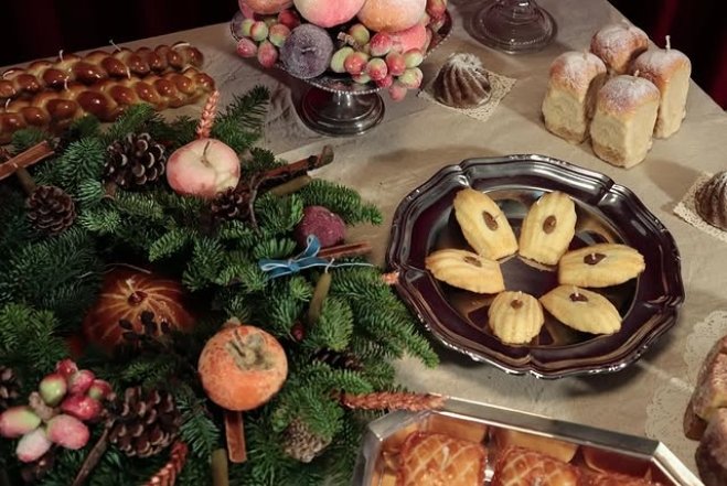 Тренд на реалістичні свічки-десерти