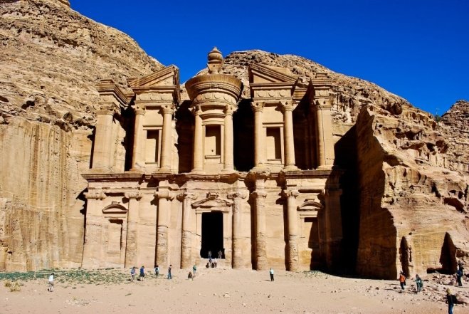 10 стран и городов, которые следует посетить каждому