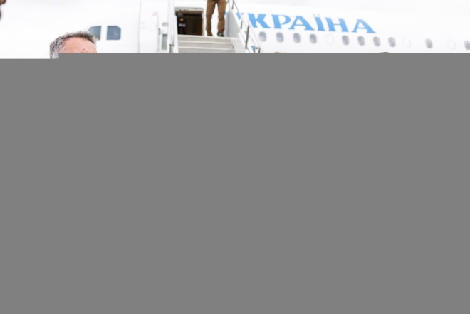 Образ дня: Володимир Зеленський прибув у США та зустрівся з пораненими українськими воїнами - фото №4