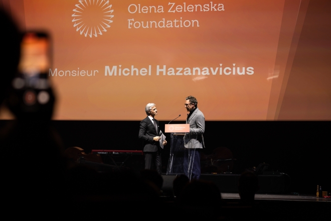 Оскароносный режиссер Мишель Хазанавичус посетил Киев с благотворительной иннициативой - фото №2