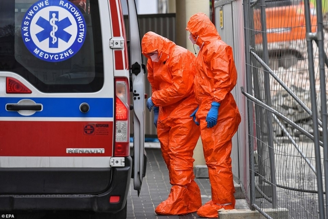 Хроника коронавируса: 134 тысячи зараженных и 5 тысяч погибших. Что сейчас происходит в Европе? (ФОТО) - фото №10