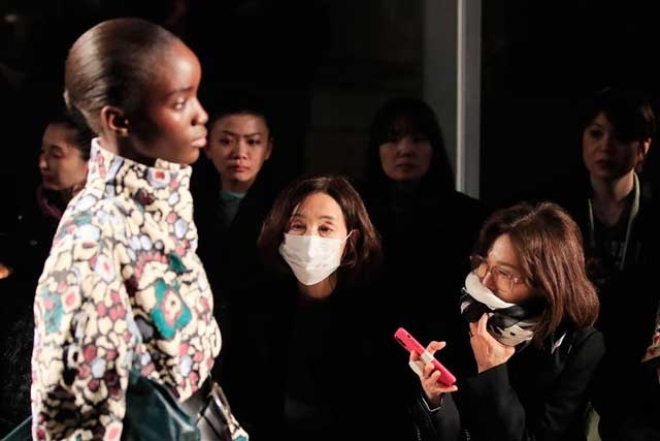 Неделя моды в Париже состоится, несмотря на пандемию COVID-19 - фото №2