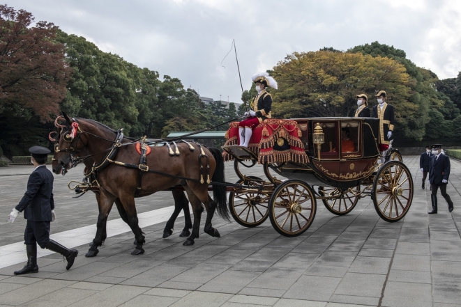 Акисино наследник престола Японии церемония