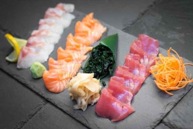 Как правильно есть суши? 5 важных правил, чтобы не оконфузиться (ВИДЕО) - фото №2