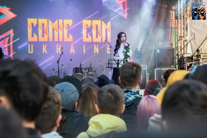 Song Wonsub, Алина Паш, Анна Завальская: кто из блогеров и селебрити посетил Comic Con Ukraine - фото №1