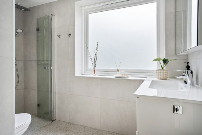 Невдалі кольори фарби для ванної кімнати приклади інтер'єру