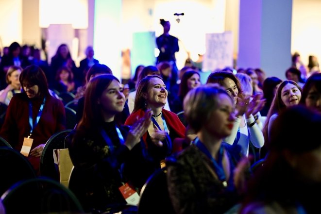 Освіта ДивоСвіту 2025: головні ідеї та виступи про людяність, культуру і нову освіту