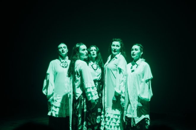 Вистава ЗЕМЛЯ-ПІСНЯ у Почайна Івент Хол: програма, учасники, купити квитки