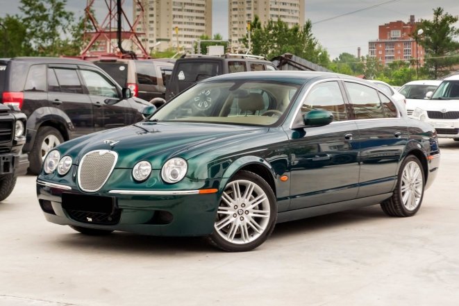 Какие авто выбирал итальянский кутюрье