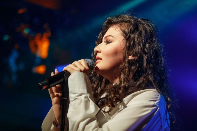 Співачка Маша Данілова