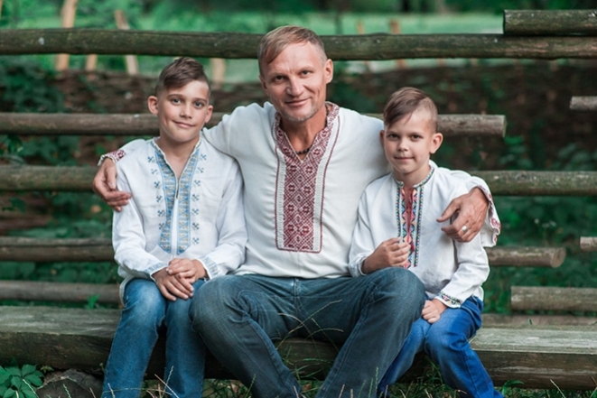 Молодший син Олега Скрипки планує підкорити шоу-бізнес (ВІДЕО) - фото №1