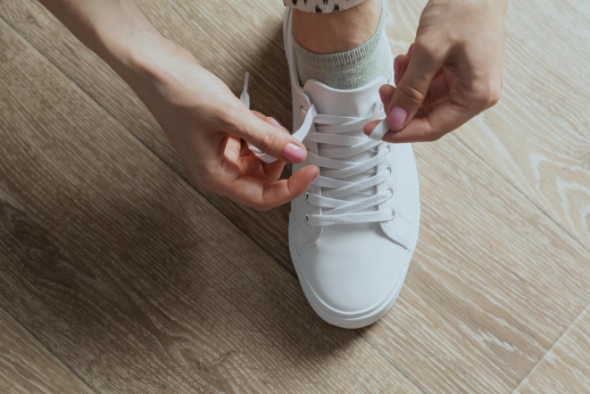 Как удалить неприятный запах в обуви