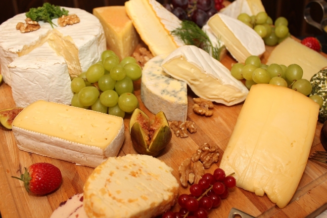 Почему при похудении сыр – это деликатес, а не основа блюда: Анита Луценко назвала важный нюанс - фото №2