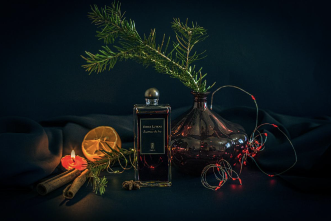 Запах праздника! ТОП-5 духов для новогоднего настроения - фото №2