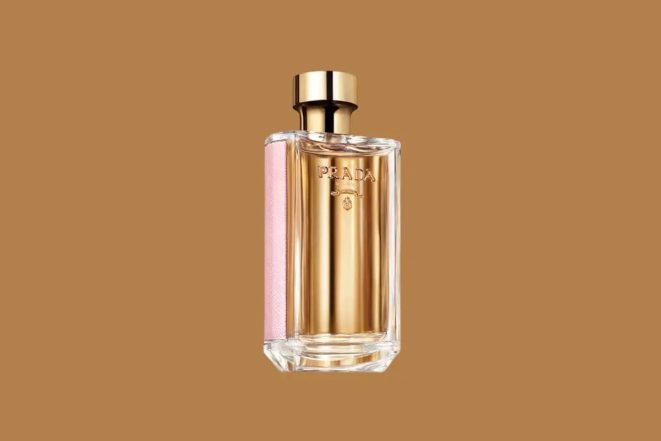 чем пахнет La Femme L'Eau de Prada