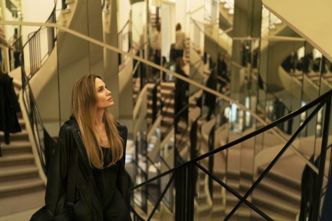 Анджеліна Джолі у новій стрічці про світ моди