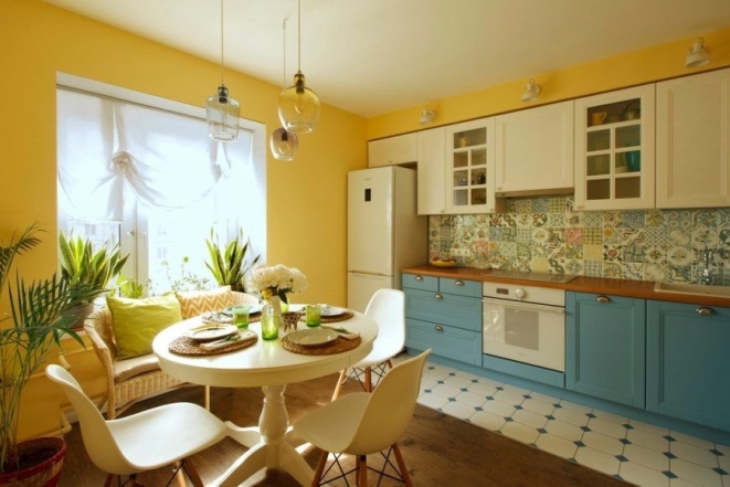 Жовто-блакитна кухня: трендові варіанти інтер'єру в національних кольорах (ФОТО) - фото №11