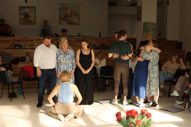 Чому я повторюю долю батьків - що таке родові сценарії і як розстановки допомагають звільнити енергію, пояснює Ірина Блонська