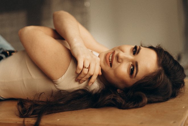 Чому VYNOHRADOVA змінила інді-поп на електроніку та про що її майбутній альбом