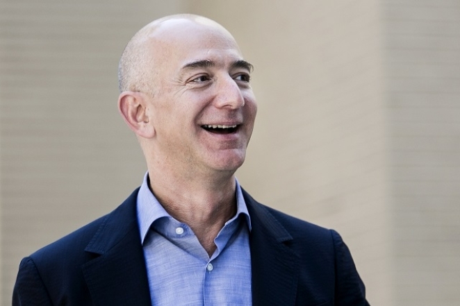 Джефф Безос станет первым триллионером в мире: сколько заработал владелец Amazon во время пандемии? - фото №2