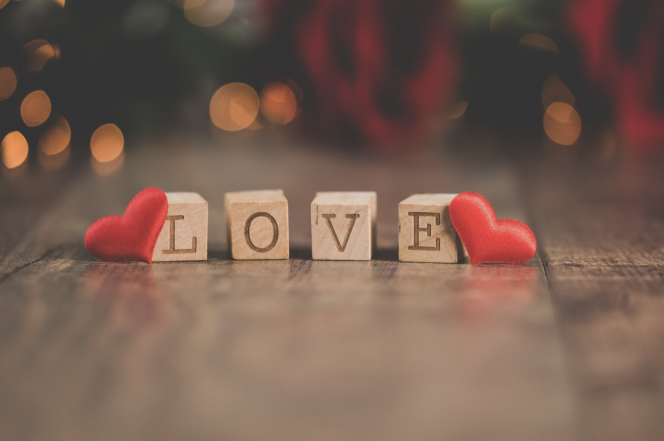 Як влаштувати незабутній вечір з коханим на День святого Валентина: 7 романтичних ідей, які не залишать вас байдужими - фото №1