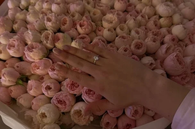 24-летний певец DREVO призвал Яну замуж