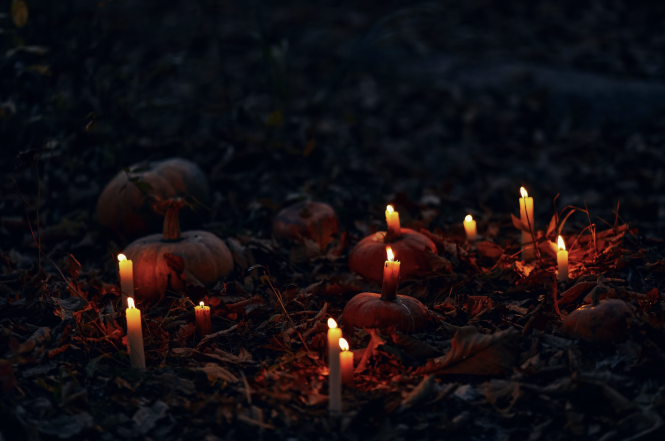 Защитят от злых духов и принесут удачу: какие магические ритуалы и обряды можно провести на Хэллоуин - фото №2