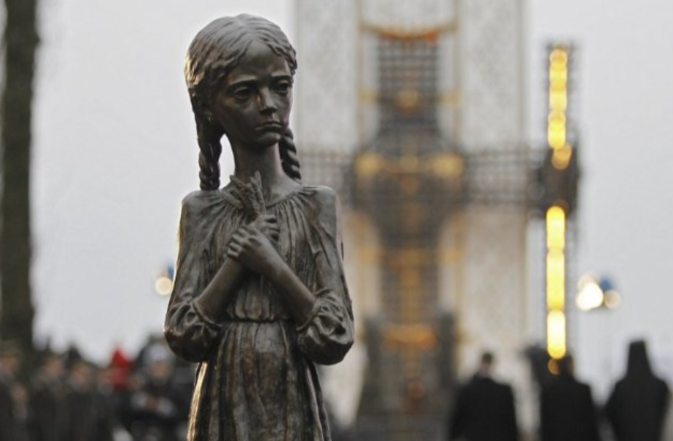 День памяти жертв голодоморов: история скорбной даты и традиции, о которых должен знать каждый украинец - фото №1