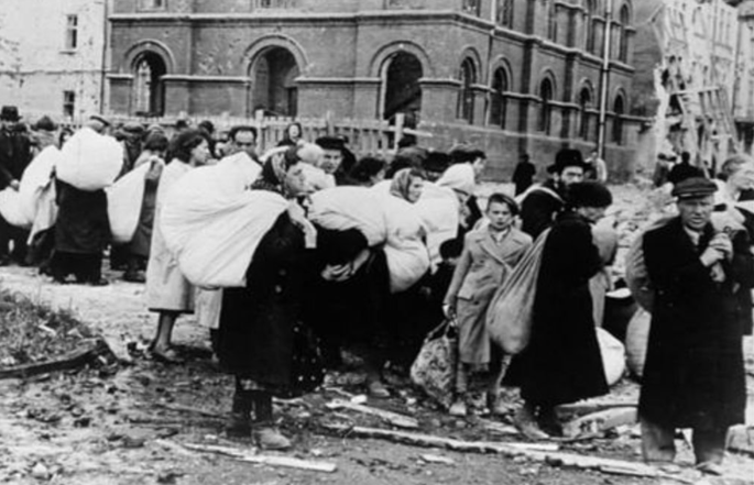 Международный день памяти жертв Холокоста: что нужно знать об этой дате и событиях, связанных с ней - фото №3