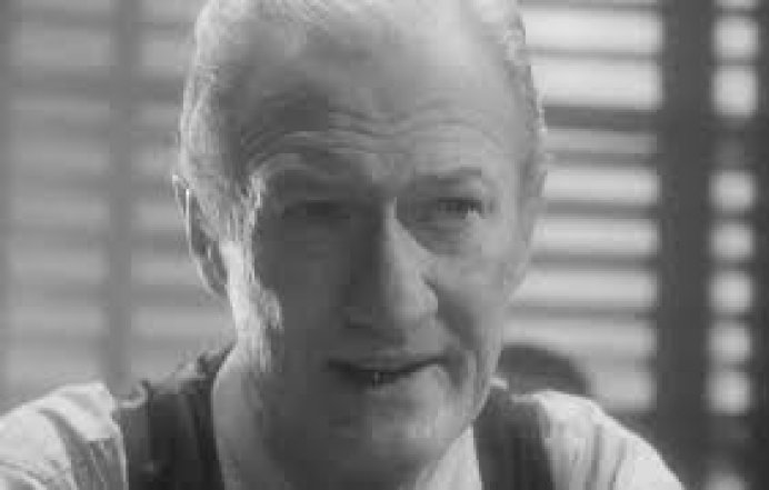 Актори фільмів Сам удома які вже пішли з життя