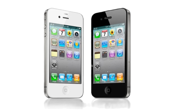 Эволюция iPhone: как выглядел гаджет в разные годы и что менялось (ФОТО) - фото №4