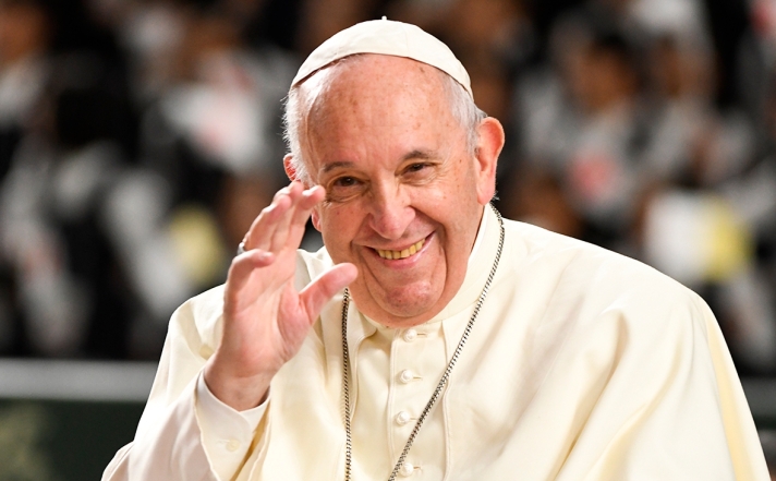 Папа Римский просит молиться за покорность искусственного интеллекта и роботов людям - фото №2