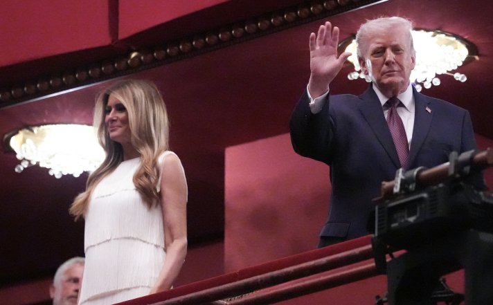 Двійник Меланії Трамп, фото