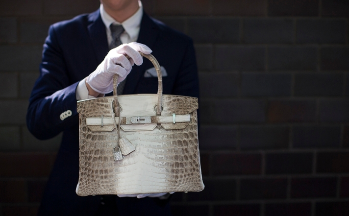 Люксовые сумки Hermès подешевели на 50% из-за пандемии COVID-19 - фото №1