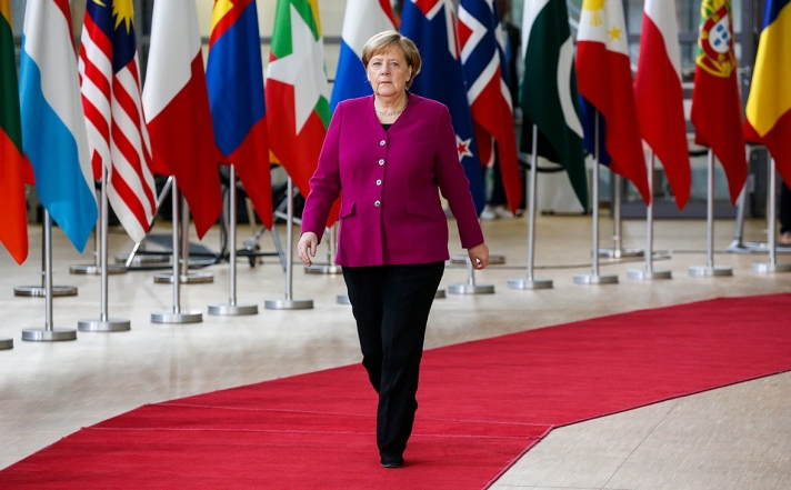 Ангела Меркель отправилась на карантин - фото №1