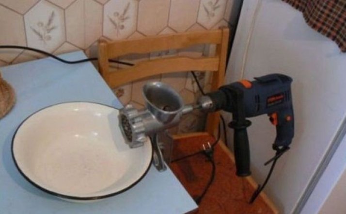 Жарти про приготування їжі чоловіком