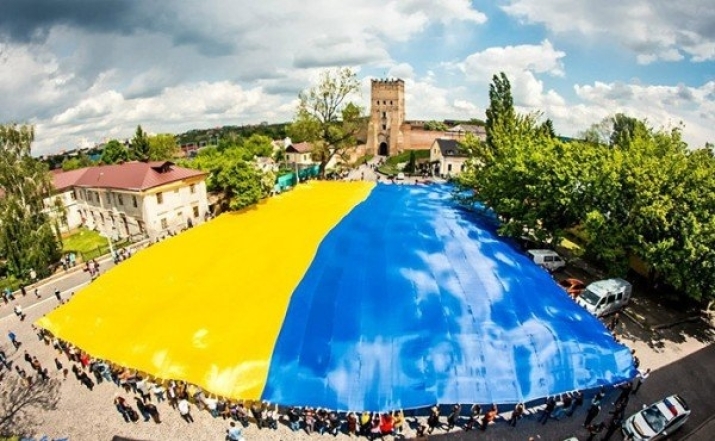 День утверждения Государственного Флага Украины: история сине-желтого знамени (ФОТО) - фото №6