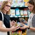 Цена на кассе выше ценника? Как заставить магазин продать товар по вашей цене