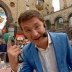 Легендарне "Караоке на майдані" повертається на екрани: хто став новим ведучим і куди подівся Кондратюк