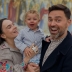 Дружина оглядача Євробачення Тімура Мірошниченка показала, як зустрів Великдень їхній названий син (ФОТО)