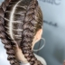 Плетем французскую косу: простой способ сделать себе прическу (ВИДЕО)
