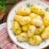 Нож уничтожит вкус молодого картофеля: как на самом деле его чистить, чтобы получить фантастический гарнир
