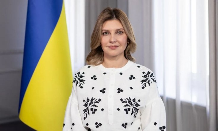 Елена Зеленская в вышиванке, фото
