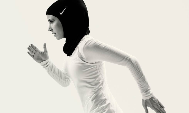 Для мусульманок: Nike выпускает коллекцию купальников-хиджабов, полностью покрывающих тело - фото №7
