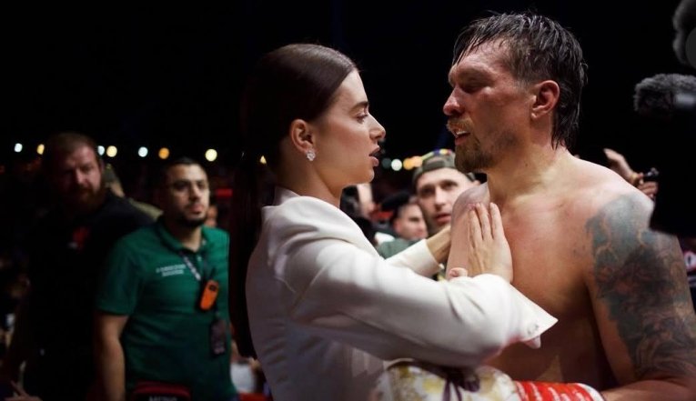Екатерина Усик щемяще поздравила мужчину с победой, фото