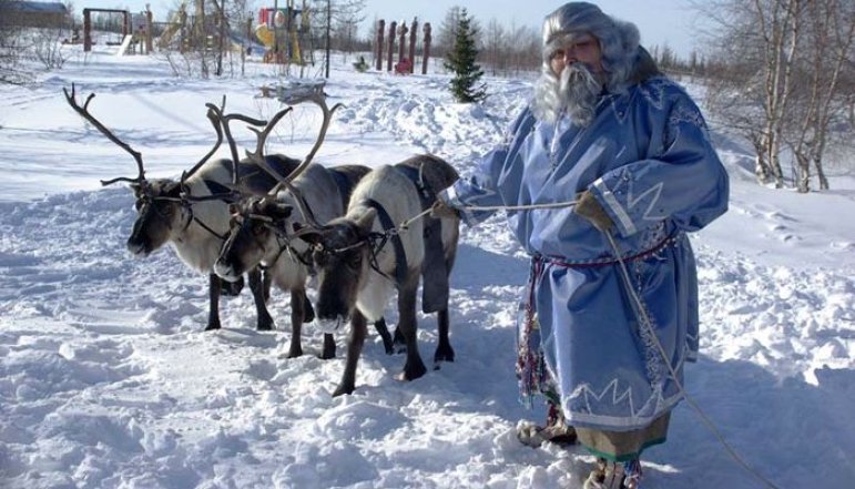 Как выглядят Деды Морозы в разных уголках мира