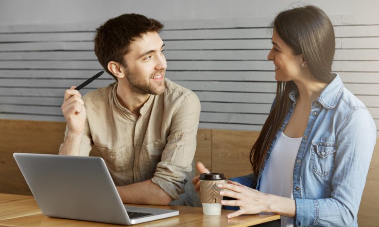 С этими знаками Зодиаку интересно поговорить